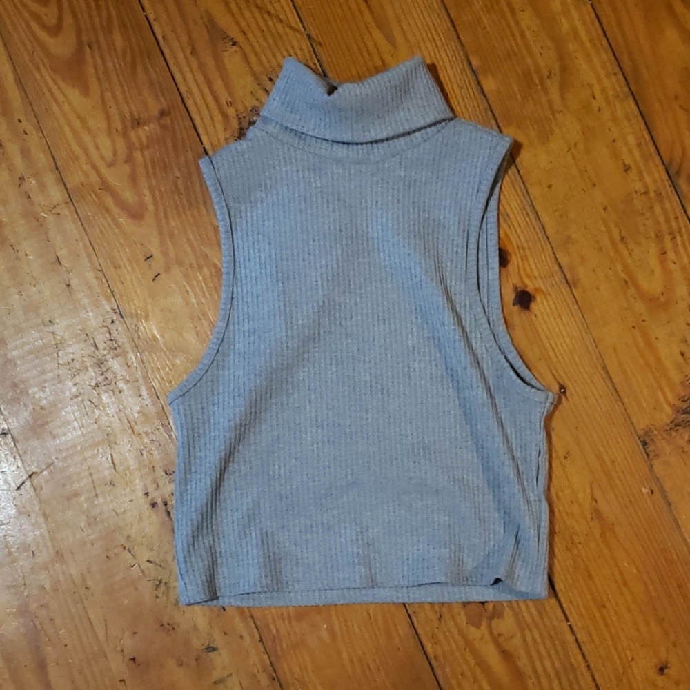 Turtle Neck Crop Top UO
